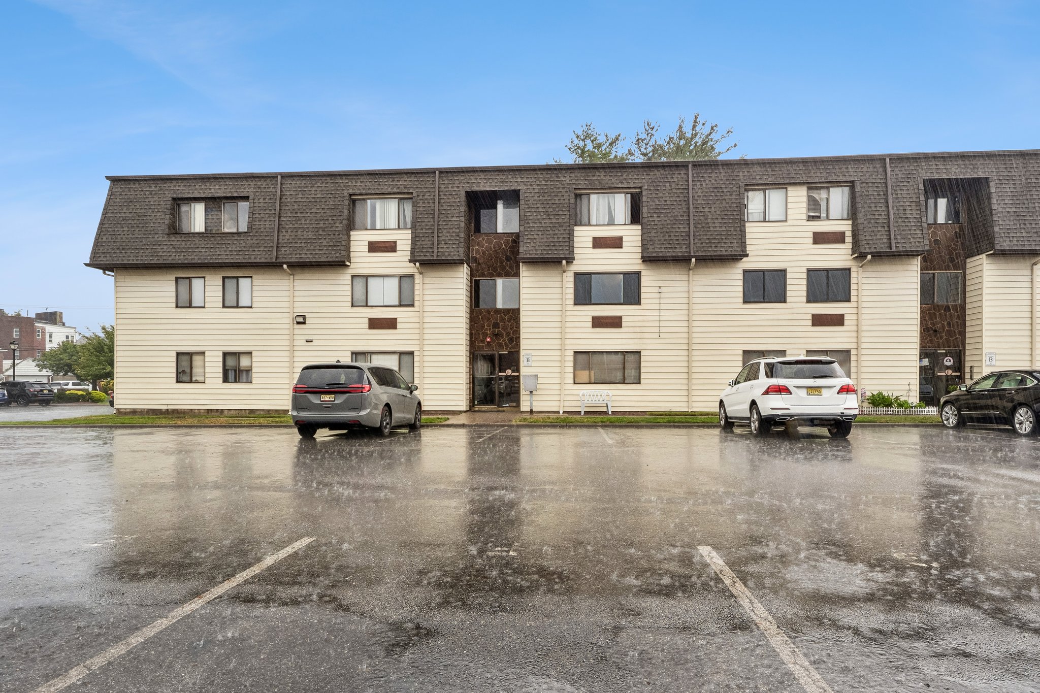 27-web-or-mls-P8270365