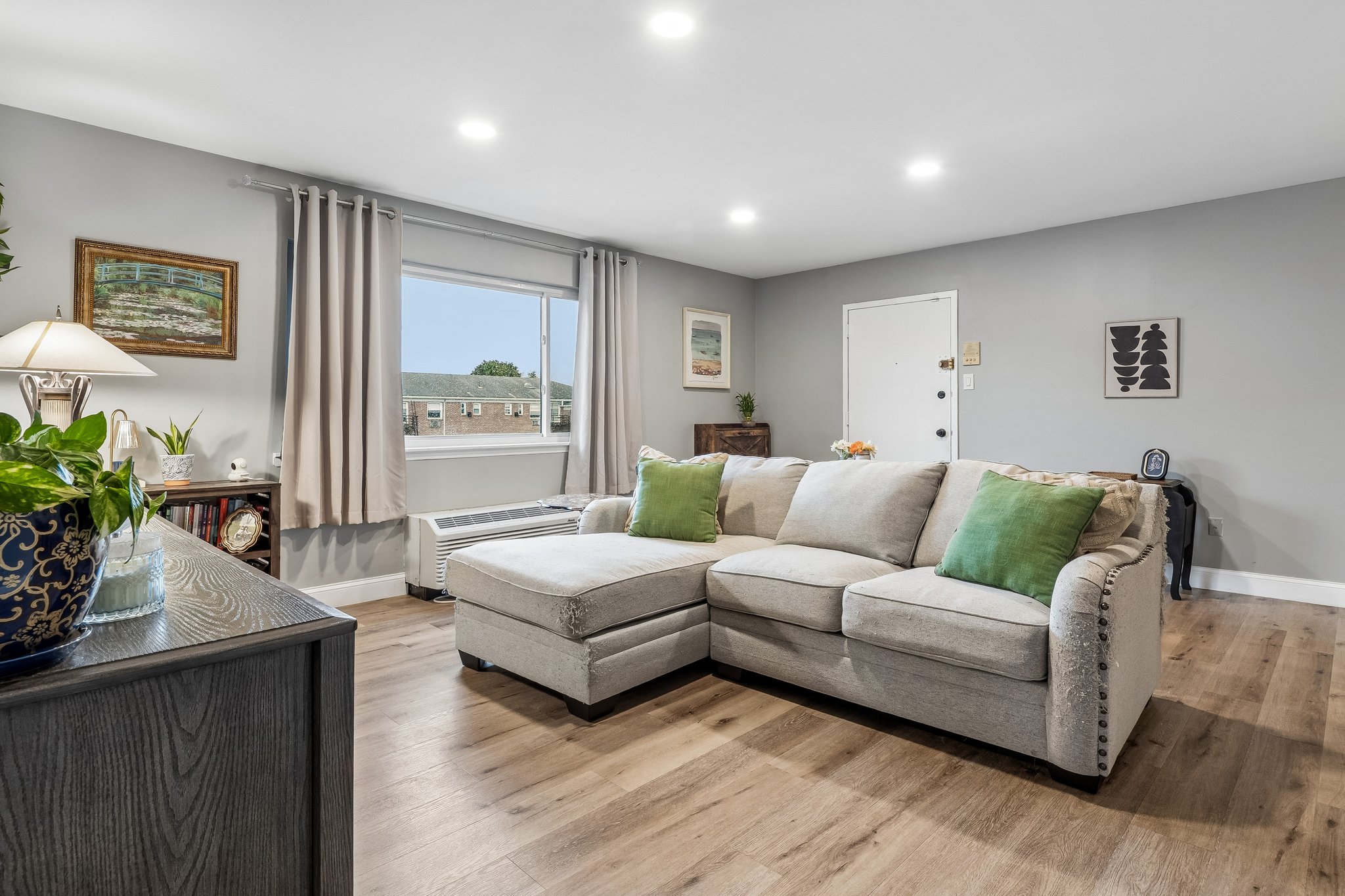 29-web-or-mls-P8270355